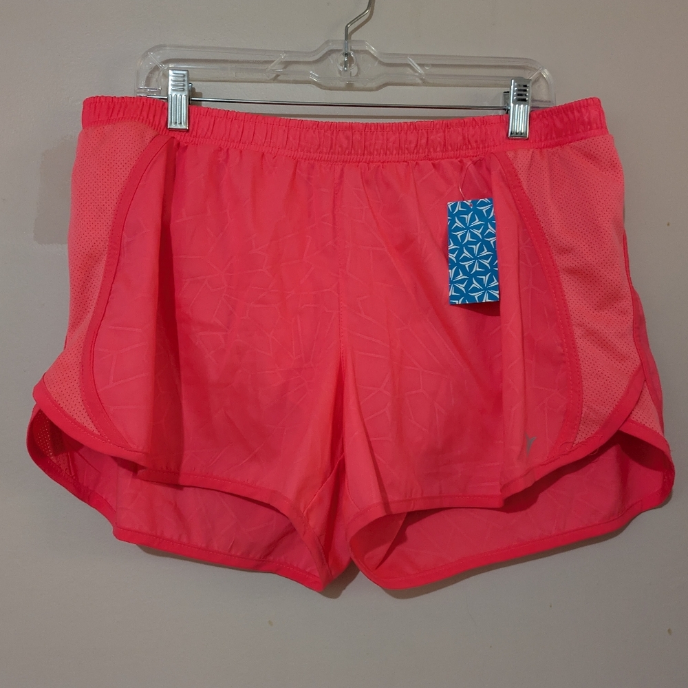 3 for $30 Old Navy Active Shorts Geometric Pattern Size L Dolphin Hem New!
